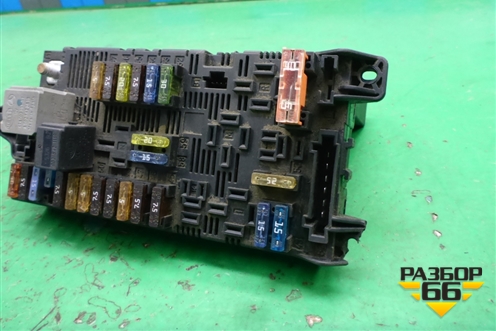 Блок предохранителей салонный (2115456101) для Mercedes Benz CLS C219 с 2004-2010г