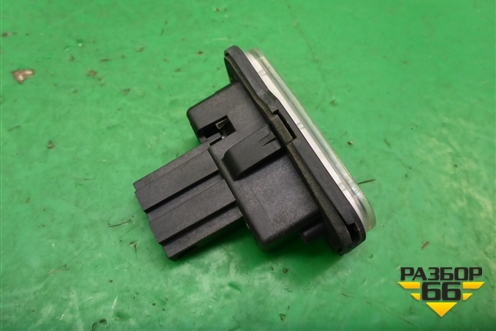 Фонарь подсветки номера (A2038200256) для Mercedes Benz CLS C219 с 2004-2010г