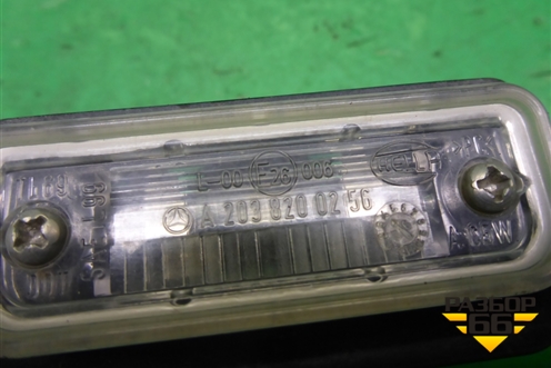 Фонарь подсветки номера (A2038200256) для Mercedes Benz CLS C219 с 2004-2010г