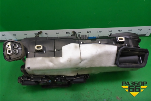 Корпус отопителя (2118300360) для Mercedes Benz CLS C219 с 2004-2010г