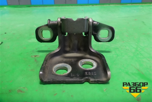 Петля двери передней правой верхняя для Renault Sandero с 2013-2022г