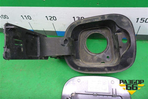 Лючок бензобака (81595L2010) для Kia K5 с 2020г