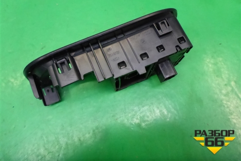 Кнопка (ESP OFF) для Renault Sandero с 2013-2022г
