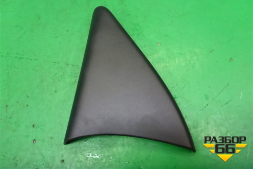 Накладка двери передней левой уголок (802930417R) для Renault Sandero с 2013-2022г