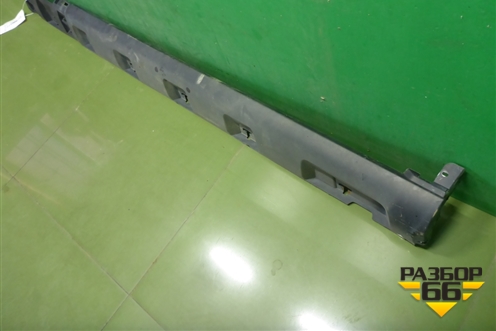 Накладка на порог наружная правая (StepWay) (764266165R) для Renault Sandero с 2013-2022г