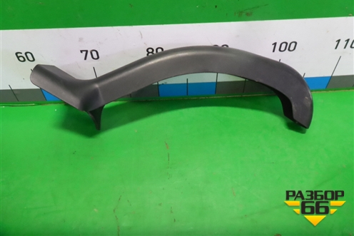 Накладка внутренняя (на петлю крышки багажника правая) (81021L2000) для Kia K5 с 2020г