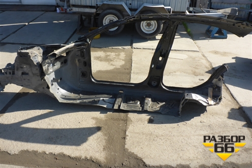 Боковина кузова правая для Mercedes Benz CLS C219 с 2004-2010г