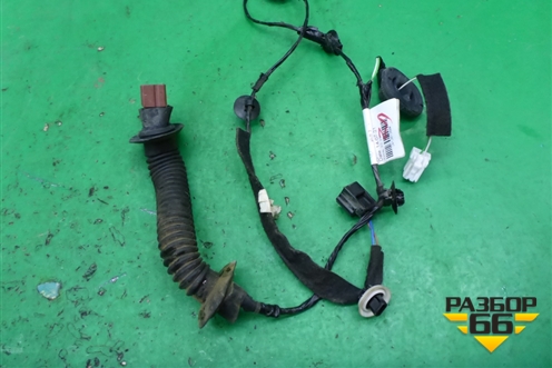 Проводка двери задней правой (241261266R) для Renault Sandero с 2013-2022г