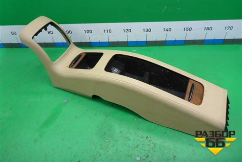 Консоль для Mercedes Benz CLS C219 с 2004-2010г