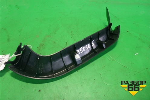 Обшивка двери багажника (верхняя левая) (94330SG010) для Subaru Forester (S13) с 2012г