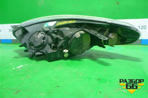 Фара правая (галоген) (260101803R) для Renault Fluence с 2009-2017г