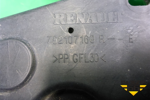 Панель передняя (752107160R) для Renault Fluence с 2009-2017г