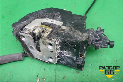 Замок двери задней левой (825030019R) для Renault Fluence с 2009-2017г