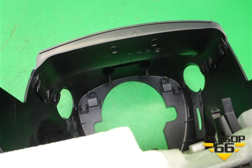 Кожух рулевой колонки (8065A121) для Mitsubishi Outlander с 2012-2024г