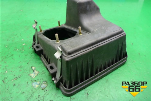 Корпус воздушного фильтра (верхняя часть 2.0л 4G63) (MN156199) для Mitsubishi Lancer-9  с 2003-2008г