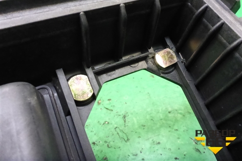 Корпус воздушного фильтра (верхняя часть 2.0л 4G63) (MN156199) для Mitsubishi Lancer-9  с 2003-2008г