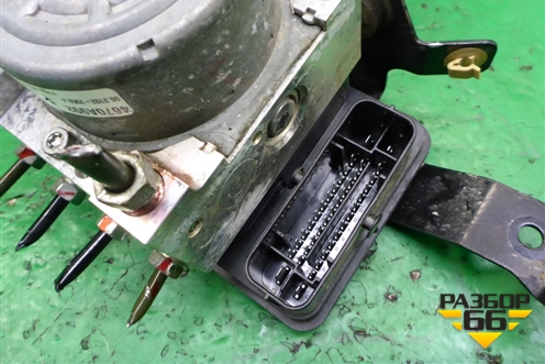 Блок ABS (4670A992) для Mitsubishi Outlander с 2012-2024г