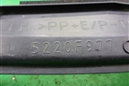 Пыльник переднего крыла левого (5220F977) для Mitsubishi Outlander с 2012-2024г