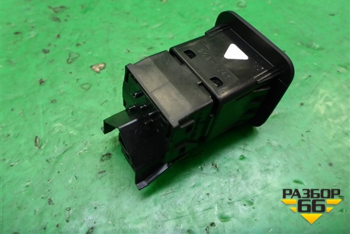 Выключатель пассажирской AIR BAG (8610A080) для Mitsubishi Outlander с 2012-2024г