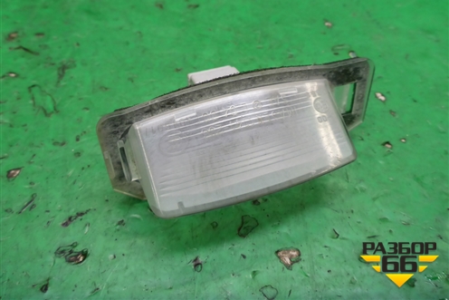 Фонарь подсветки номера (1141283) для Mitsubishi Outlander с 2012-2024г
