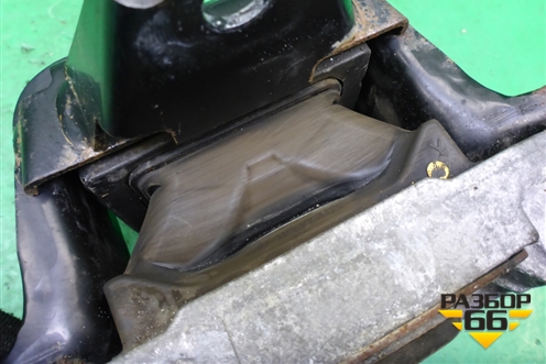 Опора двигателя правая (2.2л 4N14) (1091A247) для Mitsubishi Outlander с 2012-2024г