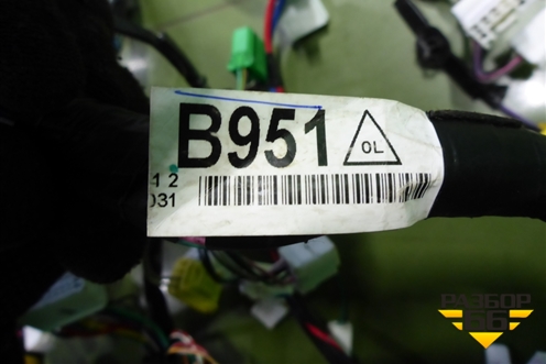 Проводка салонная (под торпедо) (8522B951) для Mitsubishi Outlander с 2012-2024г