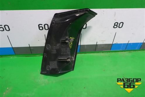 Накладка заднего фонаря правого (4G5853268) для Audi A6 (C7) с 2011-2018г