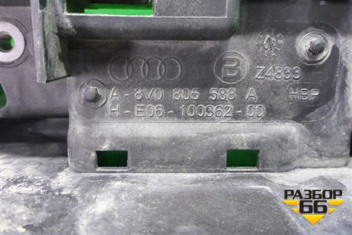 Панель передняя (8V0805588A) для Audi A3 (8V) с 2012-2020г