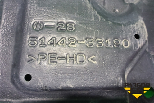 Пыльник двигателя нижний левый (5144233190) для Toyota Camry V50 с 2011-2018г