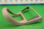 Накладка на торпедо (центральная) (9646338777) для Citroen C4 с 2005-2011г