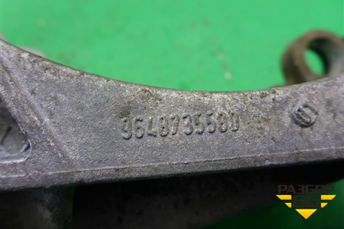 Кронштейн компрессора кондиционера (2.0л EW10A) (9648735580) для Citroen C4 с 2005-2011г