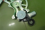 Стеклоподъёмник электрический задний левый (8572035140) для Toyota Yaris с 2005-2011г