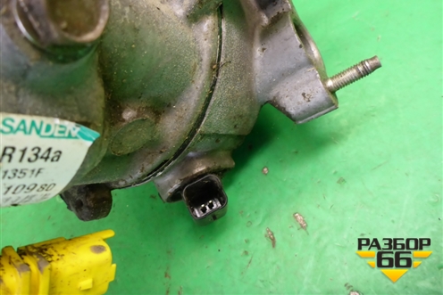 Компрессор кондиционера (2.0л EW10A) (6453QJ 9651910980) для Citroen C4 с 2005-2011г