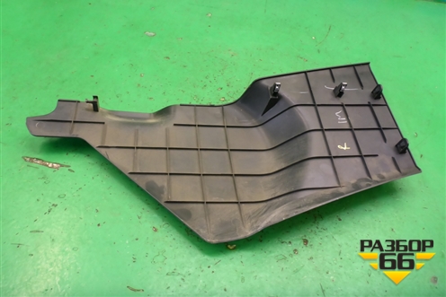 Накладка внутренняя (на консоль правая) (68920JD900) для Nissan Qashqai (J10E) с 2006-2013г