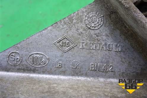 Кронштейн КПП (1133300Q0A 8200457080) для Nissan Qashqai (J10E) с 2006-2013г