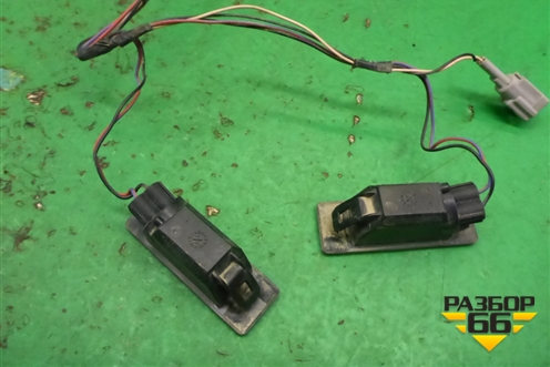 Фонарь подсветки номера (в сборе) (26510JD00A) для Nissan Qashqai (J10E) с 2006-2013г