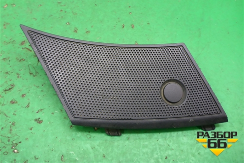 Накладка на торпедо (правая) (28176JD10A) для Nissan Qashqai (J10E) с 2006-2013г