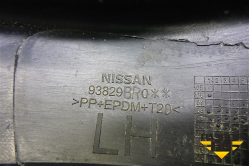 Накладка заднего крыла левого (93829BR0) для Nissan Qashqai (J10E) с 2006-2013г