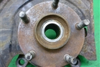 Кулак поворотный передний левый (40015JD000) для Nissan Qashqai (J10E) с 2006-2013г