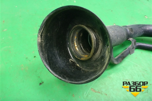 Горловина топливного бака (17221JD000) для Nissan Qashqai (J10E) с 2006-2013г