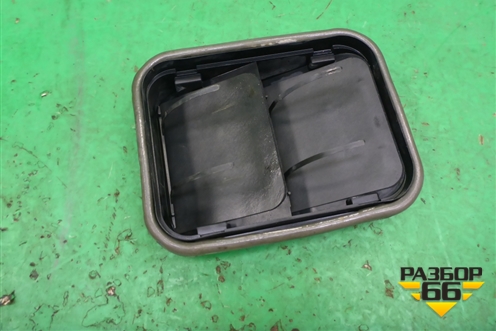 Клапан вентиляционный (76804JD00A) для Nissan Qashqai (J10E) с 2006-2013г