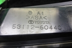 Решетка в передний бампер правая (5311260440) для Toyota Land Cruiser (300) с 2021г