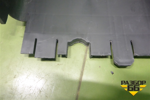 Кожух аккумулятора (3C0915335) для Volkswagen Tiguan с 2011-2016г