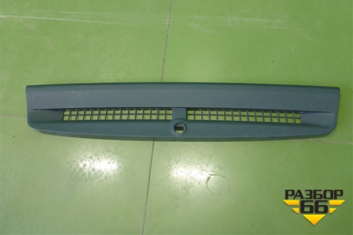 Накладка на торпедо (5598133150) для Toyota Camry V70 с 2017г