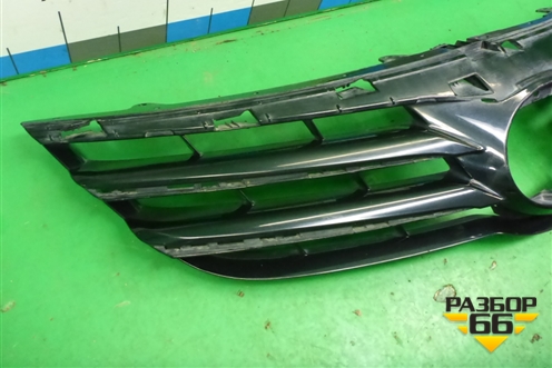 Решетка радиатора (после 2011г) (5310105040) для Toyota Avensis с 2008-2018г