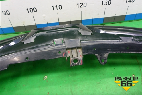 Решетка радиатора (после 2011г) (5310105040) для Toyota Avensis с 2008-2018г