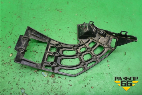 Кронштейн переднего бампера левый (51117458363) для BMW X7 G07 с 2018г