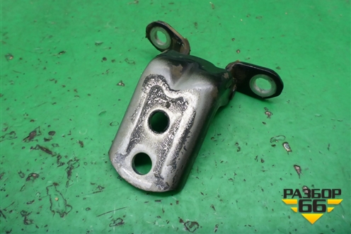 Петля двери задней левой нижняя для Nissan Qashqai (J10E) с 2006-2013г