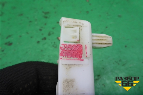 Кронштейн заднего бампера (85222JD00A) для Nissan Qashqai (J10E) с 2006-2013г