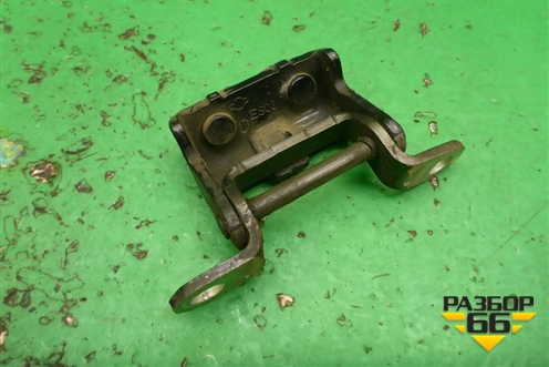 Петля двери задней левой верхняя для Nissan Qashqai (J10E) с 2006-2013г